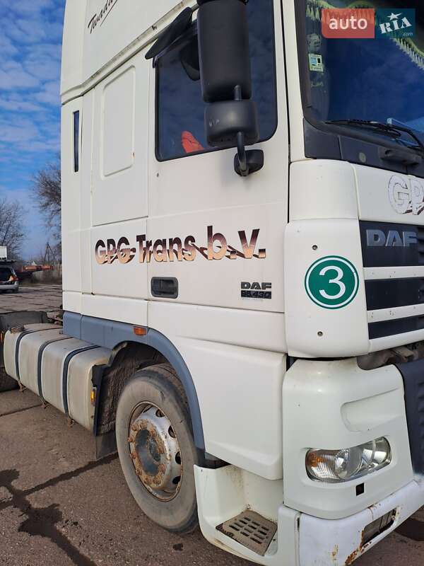 Тягач DAF XF 95 2003 в Николаеве