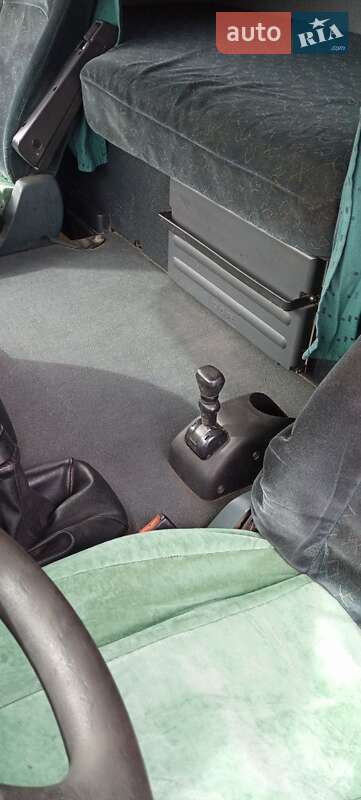 Тягач DAF XF 95 2002 в Фастове