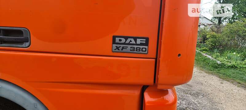Грузовой фургон DAF XF 95 2002 в Тернополе