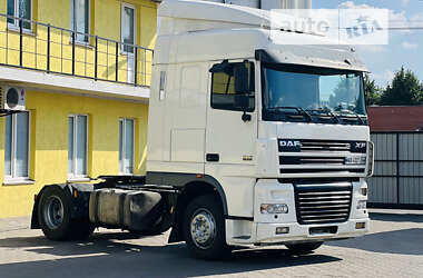 Тягач DAF XF 95 2006 в Киеве