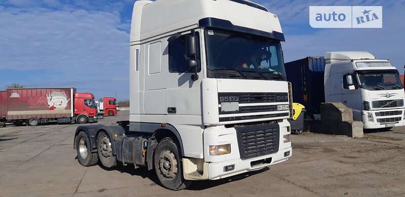 Тягач DAF XF 95 2001 в Одесі