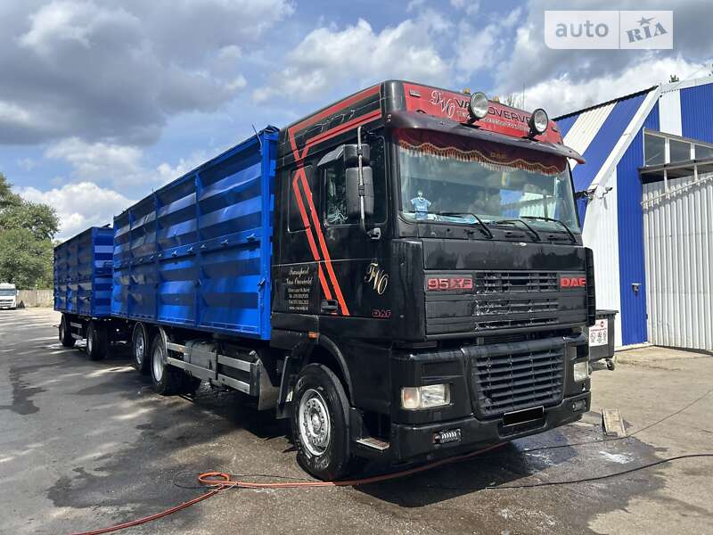 Зерновоз DAF XF 95 1998 в Запоріжжі