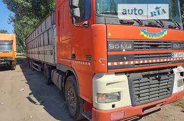 Зерновоз DAF XF 95 1998 в Николаеве