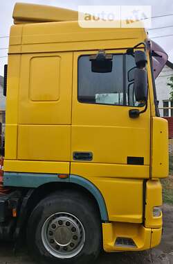 Тягач DAF XF 95 2000 в 