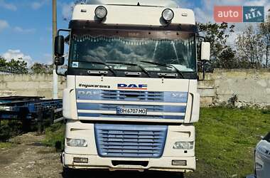 Тягач DAF XF 95 2004 в Одессе