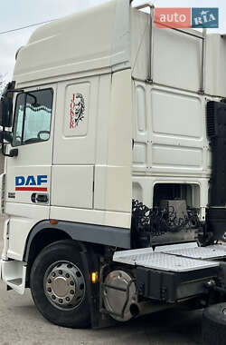 Тягач DAF XF 95 2003 в Дніпрі