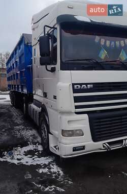 Тягач DAF XF 95 2004 в Мурафі