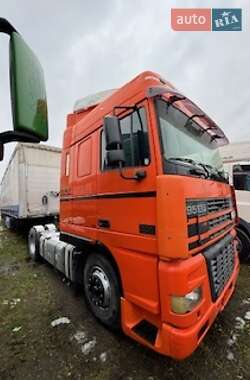 Тягач DAF XF 95 2002 в Чернівцях