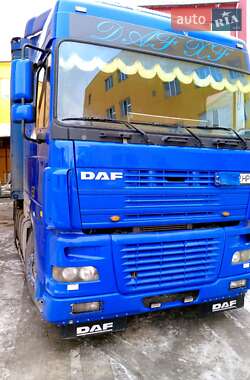 Тягач DAF XF 95 2004 в Маневичах