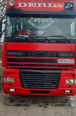 Тягач DAF XF 95 2002 в Гайсине