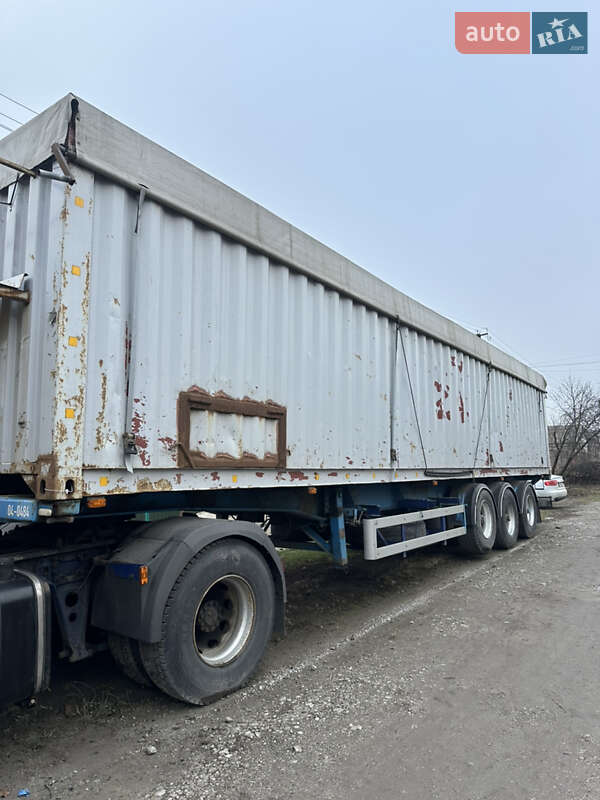 Тягач DAF XF 95 1998 в Каменском