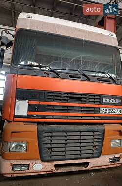 Тягач DAF XF 95 2001 в Виннице