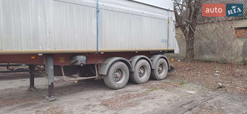 Самосвал DAF XF 95 2006 в Тульчине