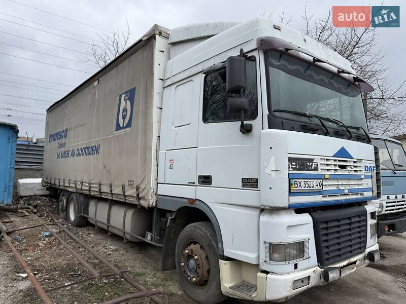 Тентованый DAF XF 95 2002 в 