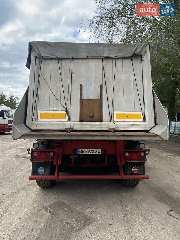 Зерновоз DAF XF 95 2006 в Миколаєві
