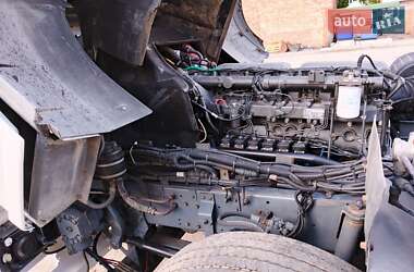 Тягач DAF XF 95 2002 в 