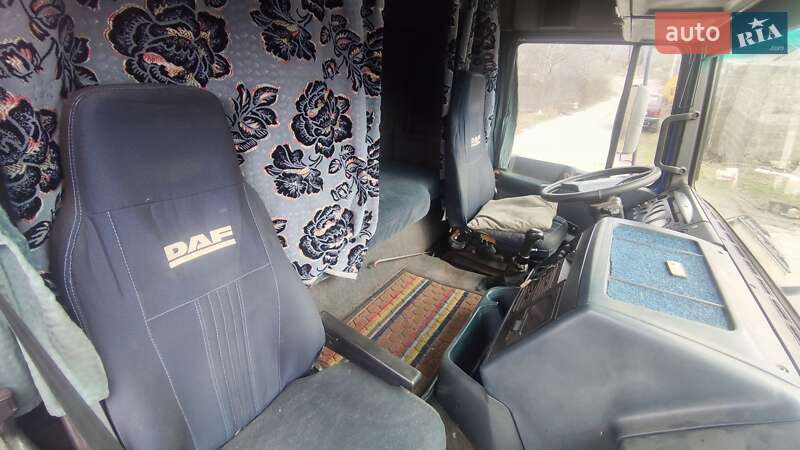Грузовой фургон DAF XF 95 1996 в Краснограде