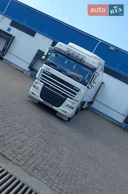 Тягач DAF XF 95 2005 в 