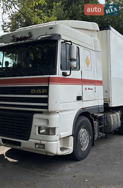 Тягач DAF XF 95 2000 в Рівному