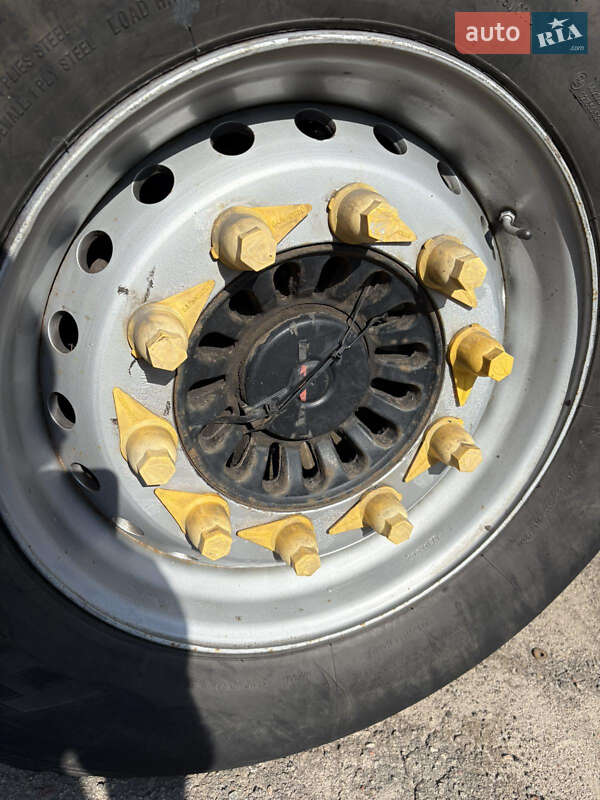 Тягач DAF XF 95 2005 в Полтаві