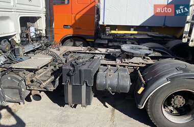 Тягач DAF XF 95 2001 в 