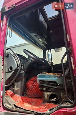 Тягач DAF XF 95 2001 в 