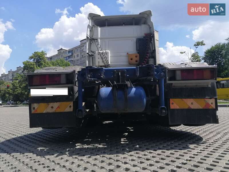 Зерновоз DAF XF 95 2006 в Києві