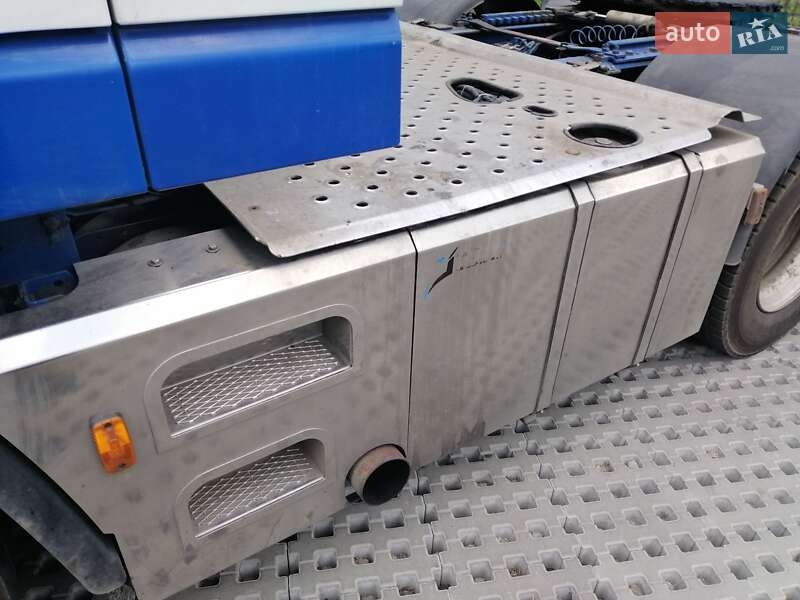 Зерновоз DAF XF 95 2006 в Києві