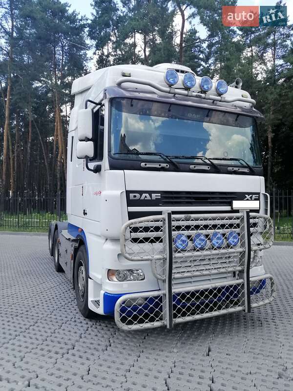Зерновоз DAF XF 95 2006 в Києві