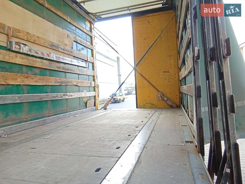 Тягач DAF XF 95 2006 в Днепре