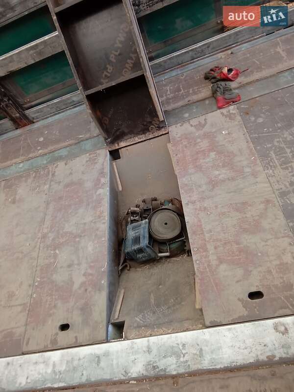 Тягач DAF XF 95 2006 в Днепре