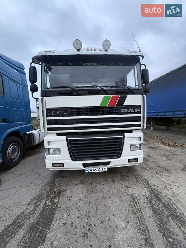 Тягач DAF XF 95 2000 в Черкассах