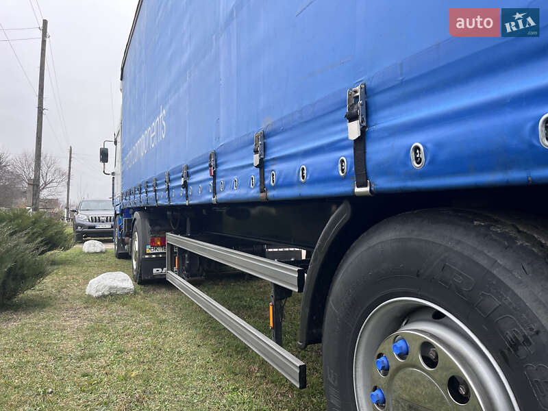 Тягач DAF XF 95 2000 в Рокитном