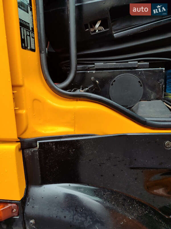 Тягач DAF XF 95 2002 в Харькове