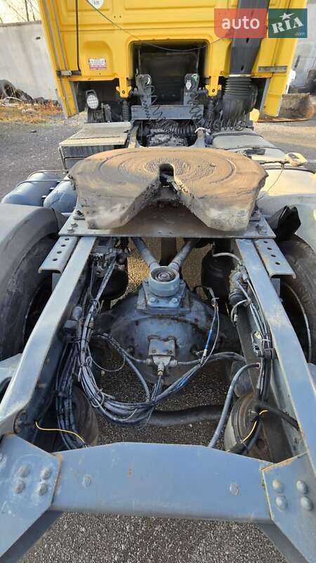 Тягач DAF XF 95 2003 в Каменском