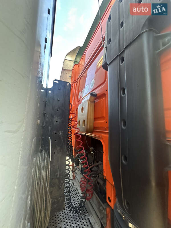 Тягач DAF XF 95 2006 в Царичанке