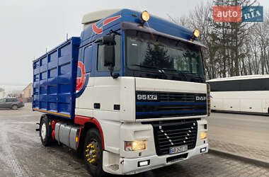 Самосвал DAF XF 95 2001 в Могилев-Подольске
