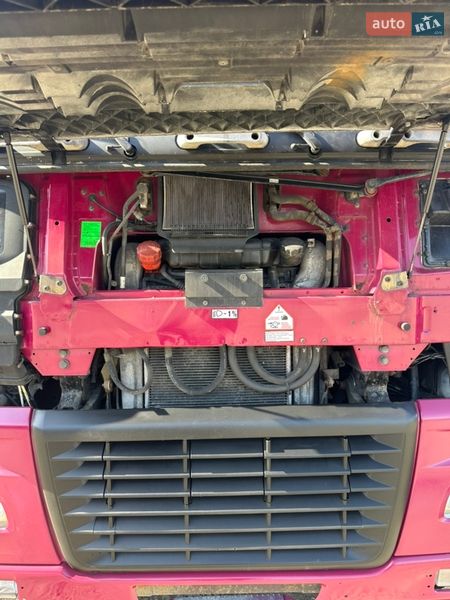 Тягач DAF XF 95 2005 в Луцьку