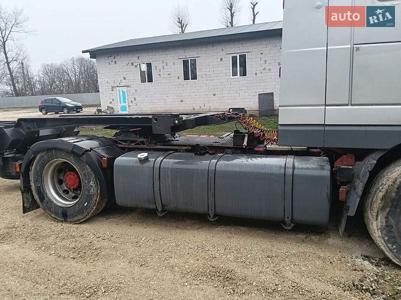 Тягач DAF XF 95 2000 в Тернополе