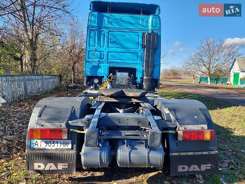 Тягач DAF XF 95 2001 в Яготине