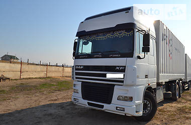 Контейнеровоз DAF XF 2007 в Херсоне