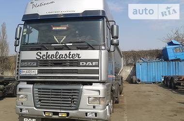 Тягач DAF XF 2002 в Одессе