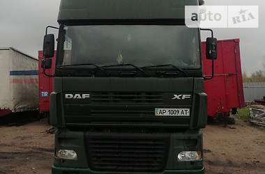 Контейнеровоз DAF XF 2006 в Запоріжжі