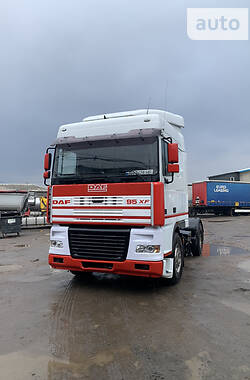 Тягач DAF XF 2000 в Одессе