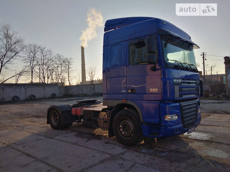 Тягач DAF XF 2013 в 