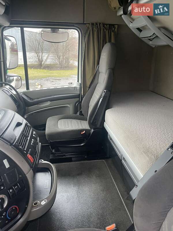Тягач DAF XF 2011 в Ровно