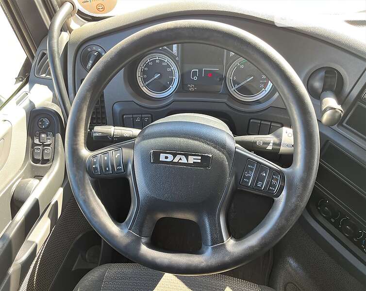 Тягач DAF XF 2016 в Львове