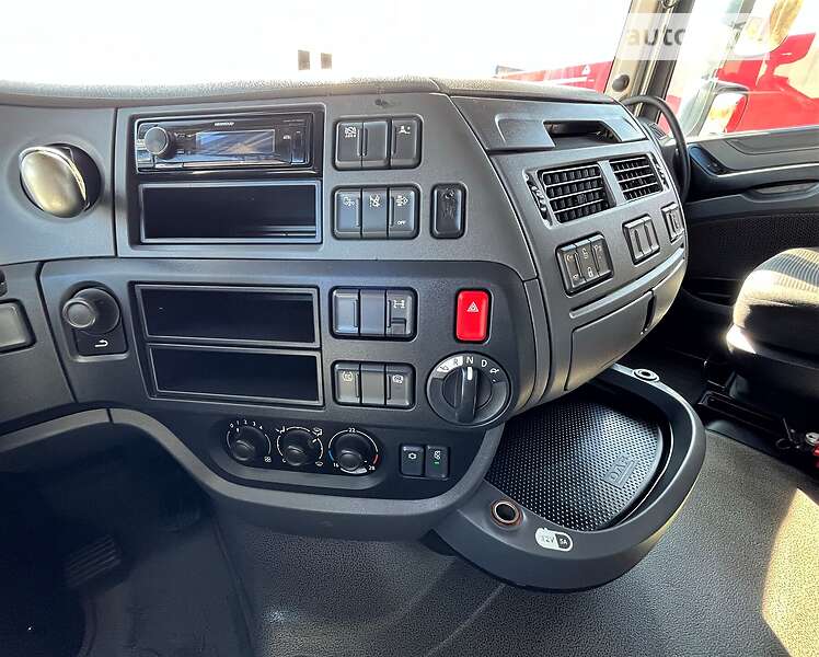 Тягач DAF XF 2016 в Львове