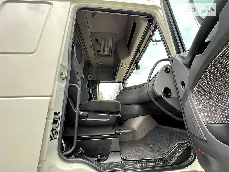 Тягач DAF XF 2017 в Львове