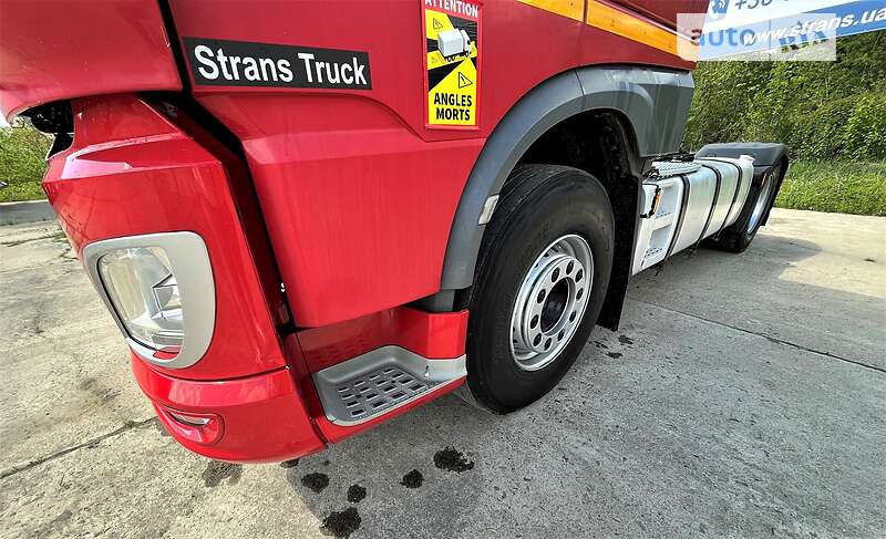 Тягач DAF XF 2016 в Львове